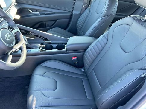 New 2026 Hyundai Elantra Limited image 13