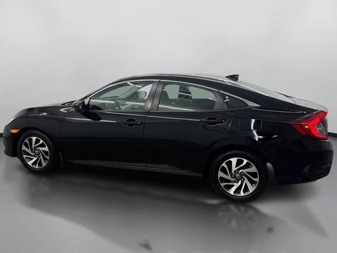 Used 2017 Honda Civic EX image 5