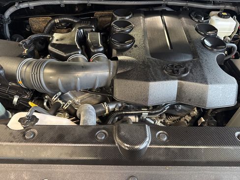 Used 2023 Toyota 4Runner Limited image 22