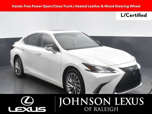 Used 2021 Lexus ES 300h Ultra Luxury w/ Accessory Package 2 FWD image 3