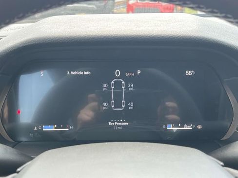 New 2025 Jeep Grand Cherokee L Laredo AWD/4WD image 26