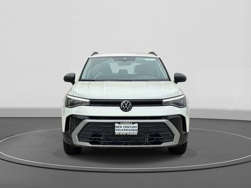 New 2026 Volkswagen Taos S FWD image 2