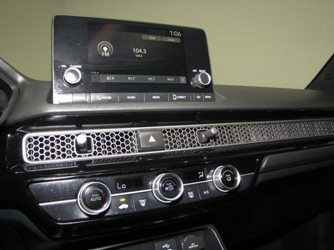 Certified 2024 Honda Civic Sport image 7