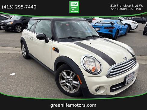 Used 2012 MINI Cooper Hardtop FWD image 1
