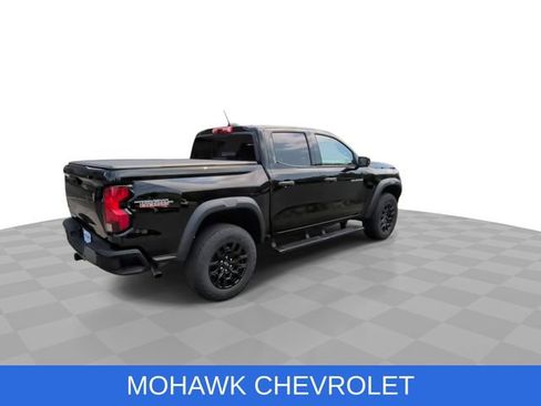 Certified 2023 Chevrolet Colorado Trail Boss w/ Technology Package AWD/4WD image 9