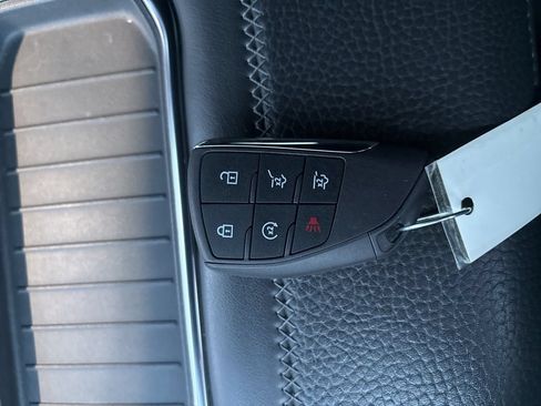 Used 2024 GMC Yukon Denali AWD/4WD image 36