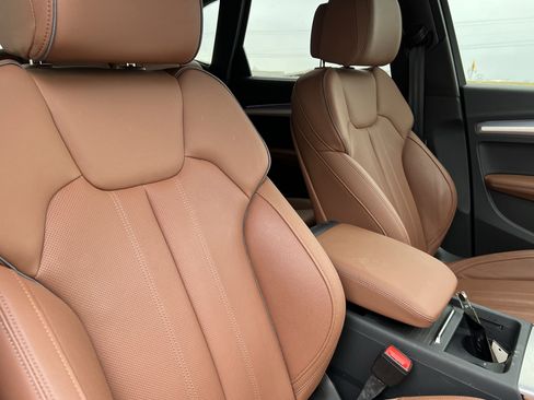 Used 2024 Audi Q5 2.0T Prestige image 35