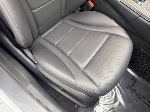 Used 2019 Mercedes-Benz C 300 Sedan image 44