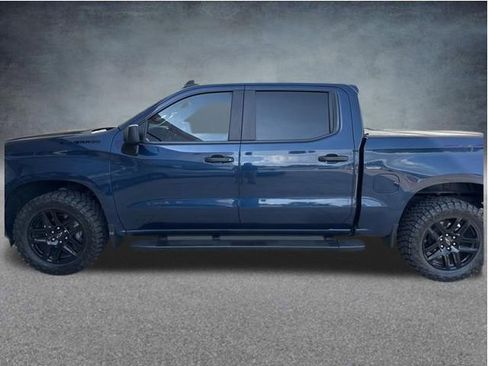 Used 2023 Chevrolet Silverado 1500 Custom w/ LPO, Dark Essentials Package RWD image 2