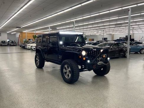 Used 2015 Jeep Wrangler Unlimited Sport AWD/4WD image 7