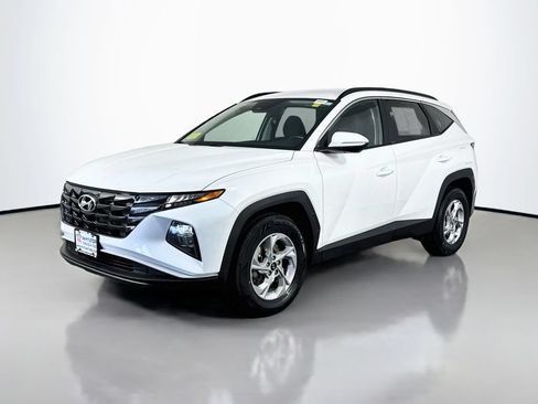 Used 2022 Hyundai Tucson SEL w/ Cargo Package AWD/4WD image 2