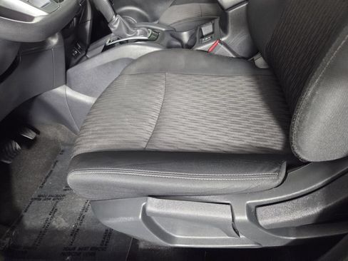 Used 2020 Nissan Rogue S w/ Special Edition Package FWD image 12