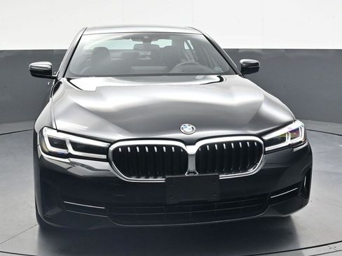 Used 2023 BMW 530i xDrive w/ Premium Package AWD/4WD image 9