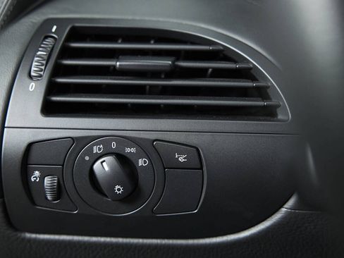 Used 2006 BMW M6 Coupe RWD image 57