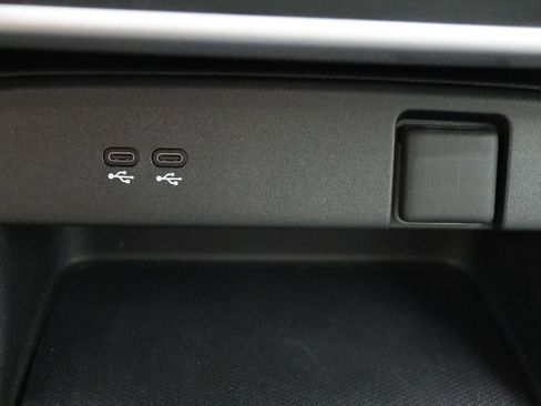 Used 2024 Honda Prologue EX image 23