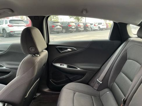 Used 2024 Chevrolet Malibu LT FWD image 13