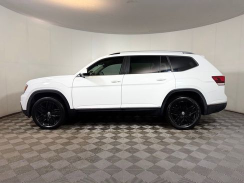 Used 2018 Volkswagen Atlas SEL AWD/4WD image 3