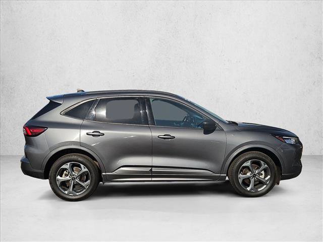 Used 2023 Ford Escape ST-Line AWD/4WD image 4