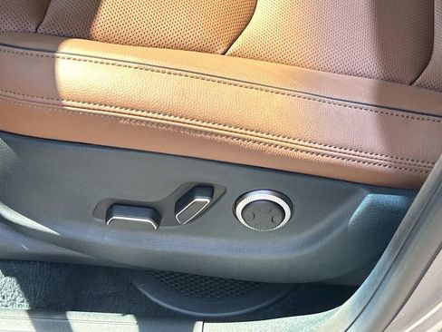 New 2026 Genesis GV70 2.5T Advanced image 17