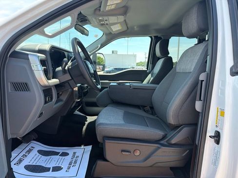 Used 2024 Ford F350 XLT w/ 360-Degree Camera Package AWD/4WD image 18