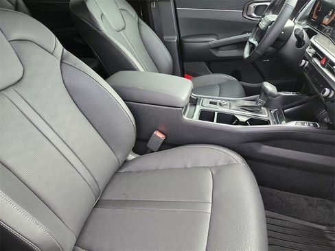 New 2026 Kia Sorento EX w/ EX Premium Package FWD image 11