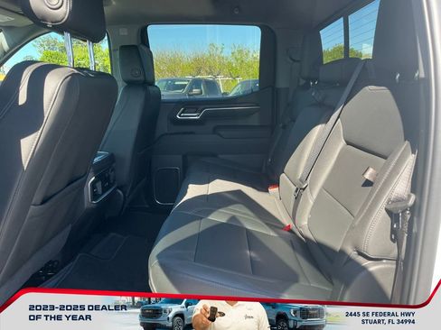 New 2026 GMC Sierra 1500 SLT w/ SLT Premium Plus Package image 11