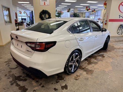 Used 2021 Subaru Legacy Limited image 10