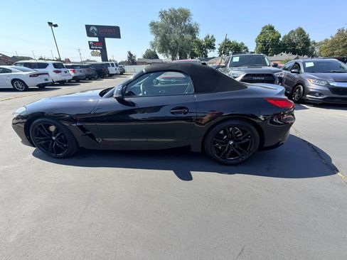 Used 2019 BMW Z4 sDrive30i w/ M Sport Package RWD image 7