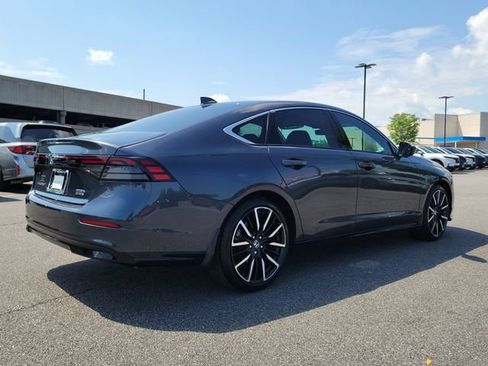 Certified 2025 Honda Accord Touring image 4