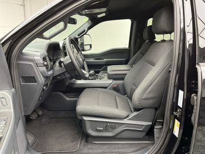 New 2025 Ford F150 XLT w/ Equipment Group 302A MID