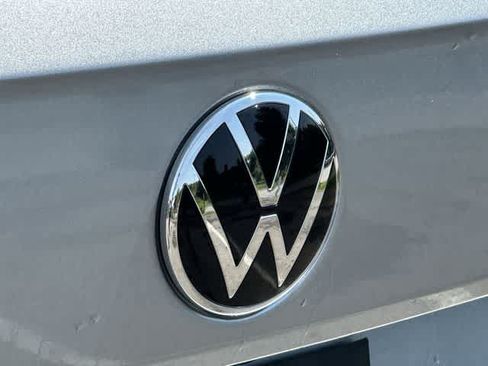 Used 2024 Volkswagen Taos S AWD/4WD image 17