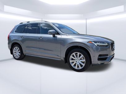 Used 2016 Volvo XC90 T6 Momentum w/ Momentum Plus Package