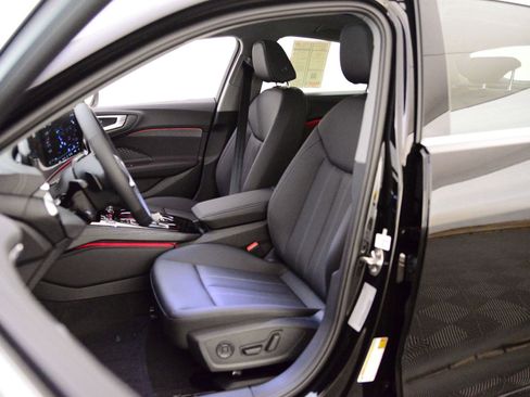 Used 2025 Audi A5 2.0T Premium w/ Convenience Package AWD/4WD image 4