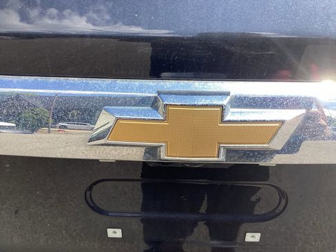 Used 2018 Chevrolet Traverse LT w/ LPO, Floor Liner Package AWD/4WD image 37