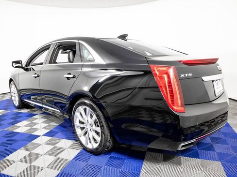 Used 2017 Cadillac XTS Luxury image 7
