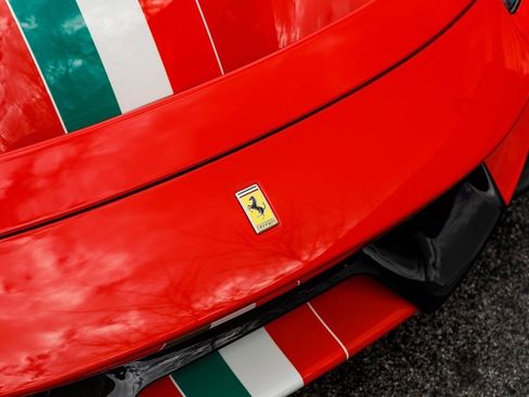 Used 2020 Ferrari 488 Pista Coupe image 10