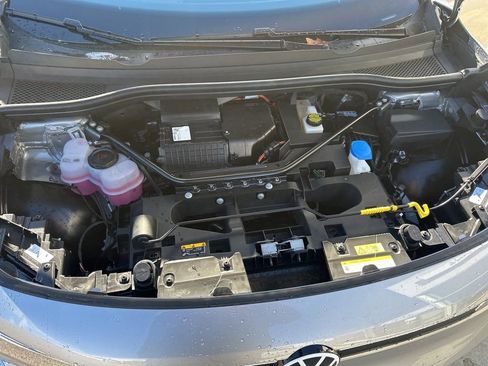 New 2025 Volkswagen ID.4 Pro image 21