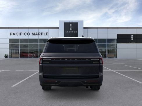 New 2026 Lincoln Navigator L Black Label AWD/4WD image 5
