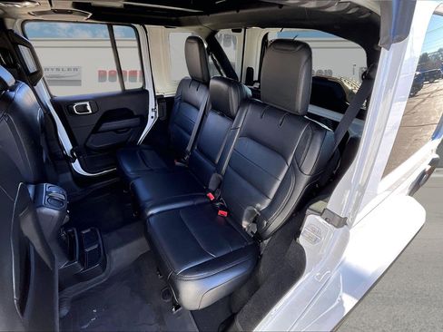 Certified 2023 Jeep Wrangler Unlimited Sahara image 23