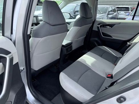 Used 2022 Toyota RAV4 XLE w/ Convenience Package AWD/4WD image 23