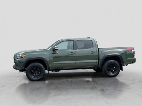 Used 2020 Toyota Tacoma TRD Pro AWD/4WD image 3