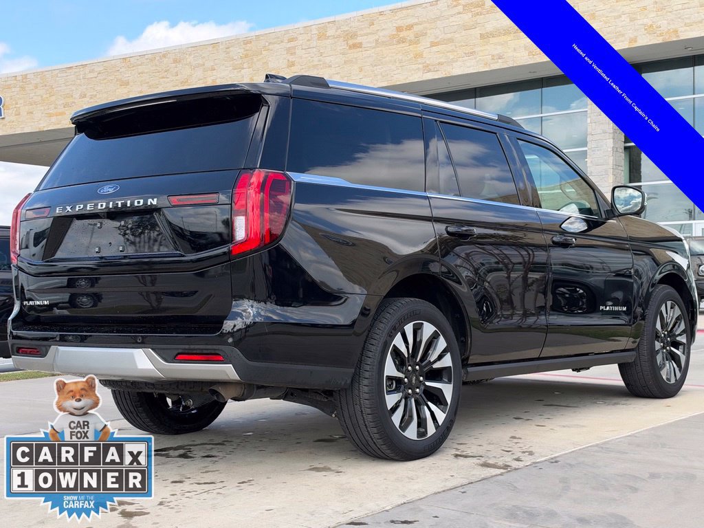 Used 2026 Ford Expedition Platinum w/ Driver's Package AWD/4WD image 18
