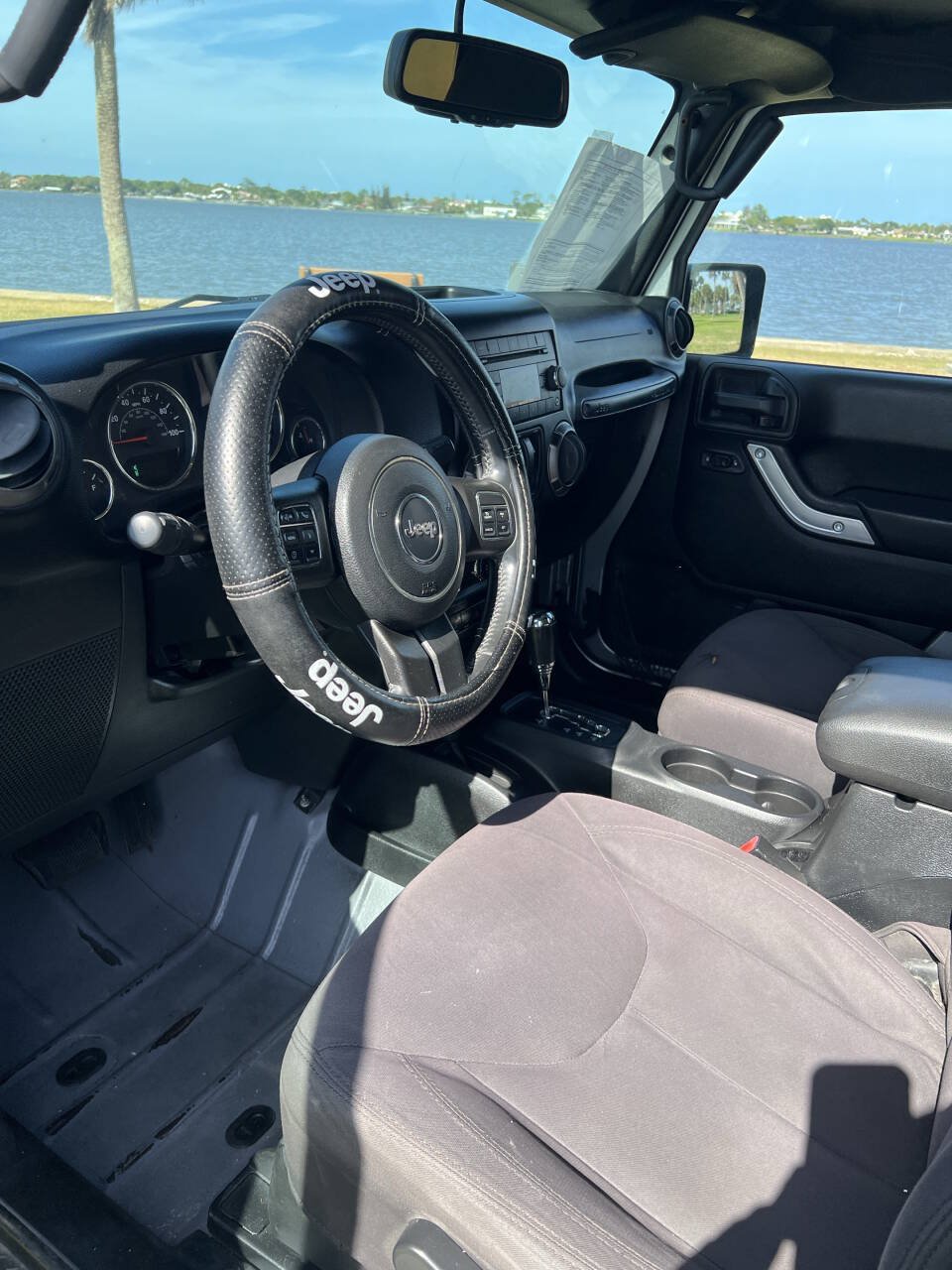 Used 2015 Jeep Wrangler Sport w/ Quick Order Package 24S AWD/4WD image 11
