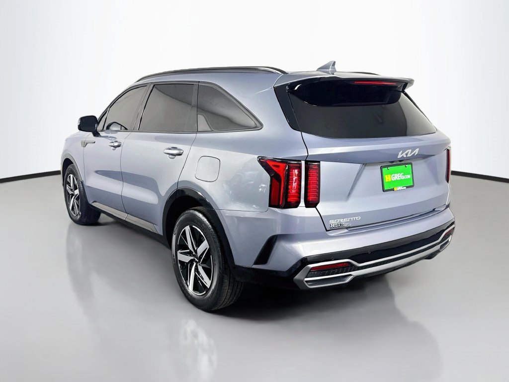 Used 2023 Kia Sorento S w/ Panoramic Sunroof Package FWD image 7