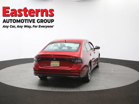 Used 2024 Honda Accord EX image 38