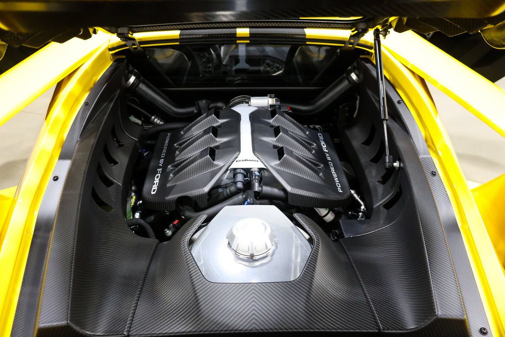 Used 2020 Ford GT Carbon Series RWD image 59