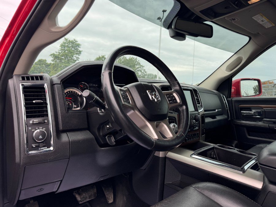 Used 2015 RAM 1500 Laramie w/ Convenience Group AWD/4WD image 14