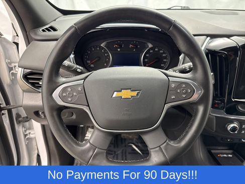 Used 2023 Chevrolet Traverse LT image 15