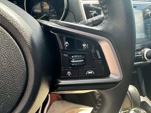 Used 2018 Subaru Outback 3.6R Limited AWD/4WD image 14