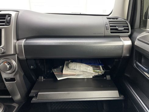 Used 2023 Toyota 4Runner SR5 image 41